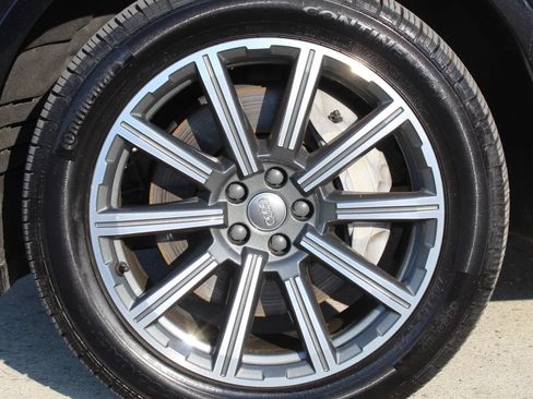 Used 2017 Audi Q7 3.0T Premium Plus AWD/4WD image 9
