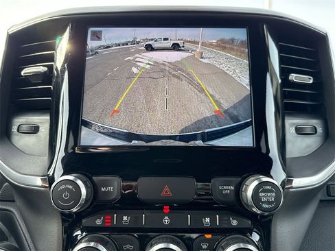 Used 2024 RAM 1500 Laramie image 23