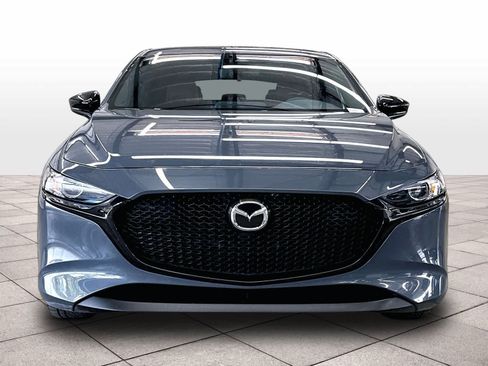 Used 2023 MAZDA MAZDA3 s FWD image 2