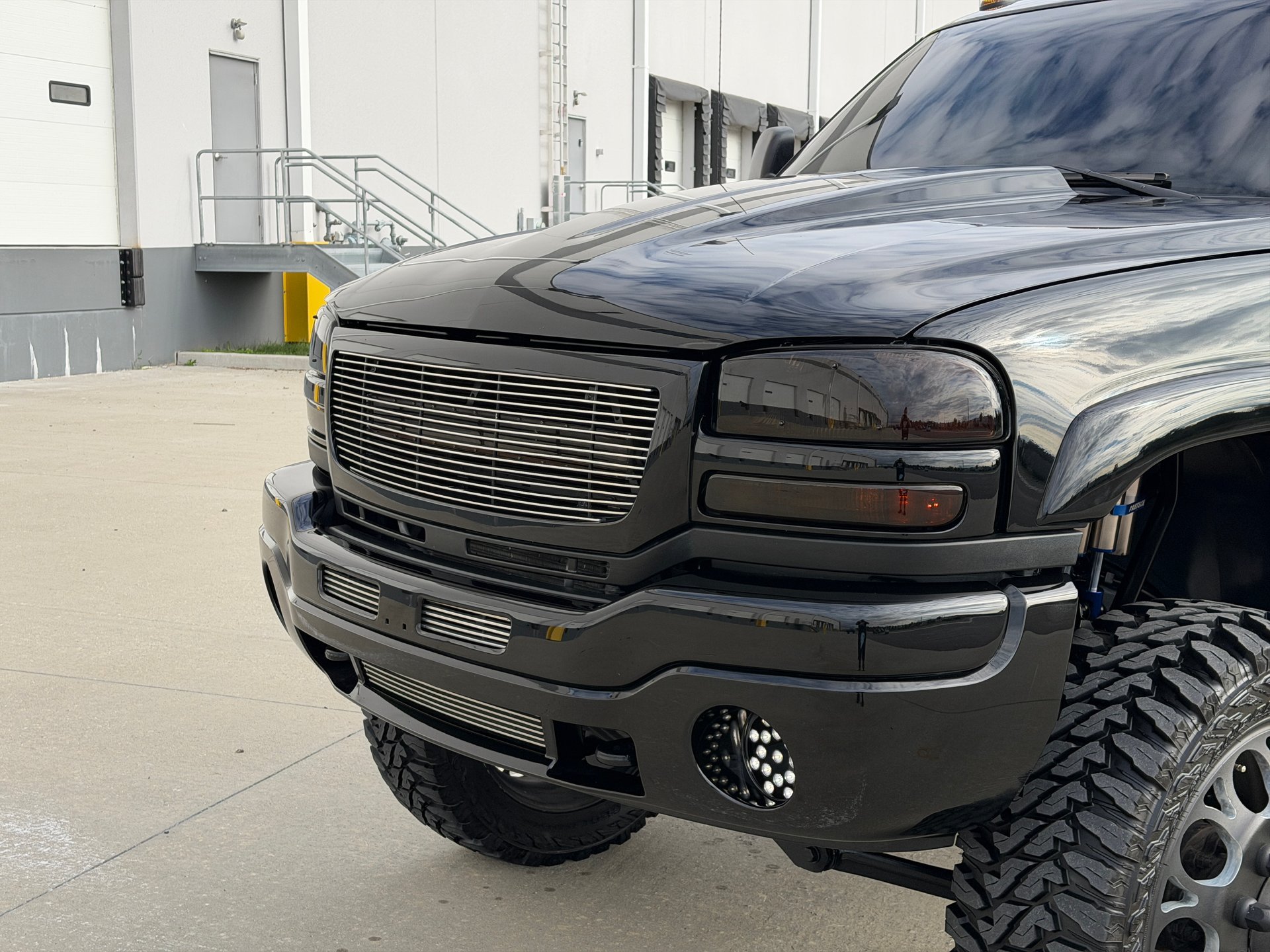 Used 2007 GMC Sierra 3500 SLT w/ Heavy-Duty Power Package AWD/4WD image 13