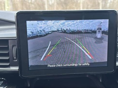 Certified 2024 Ford Explorer ST-Line w/ Class IV Trailer Tow Package image 25