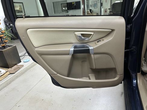 Used 2014 Volvo XC90 3.2 image 13