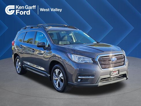 Used 2022 Subaru Ascent Premium w/ Convenience Package AWD/4WD image 1