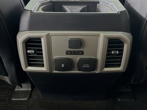 Used 2018 Ford F150 Lariat w/ Equipment Group 502A Luxury AWD/4WD image 26
