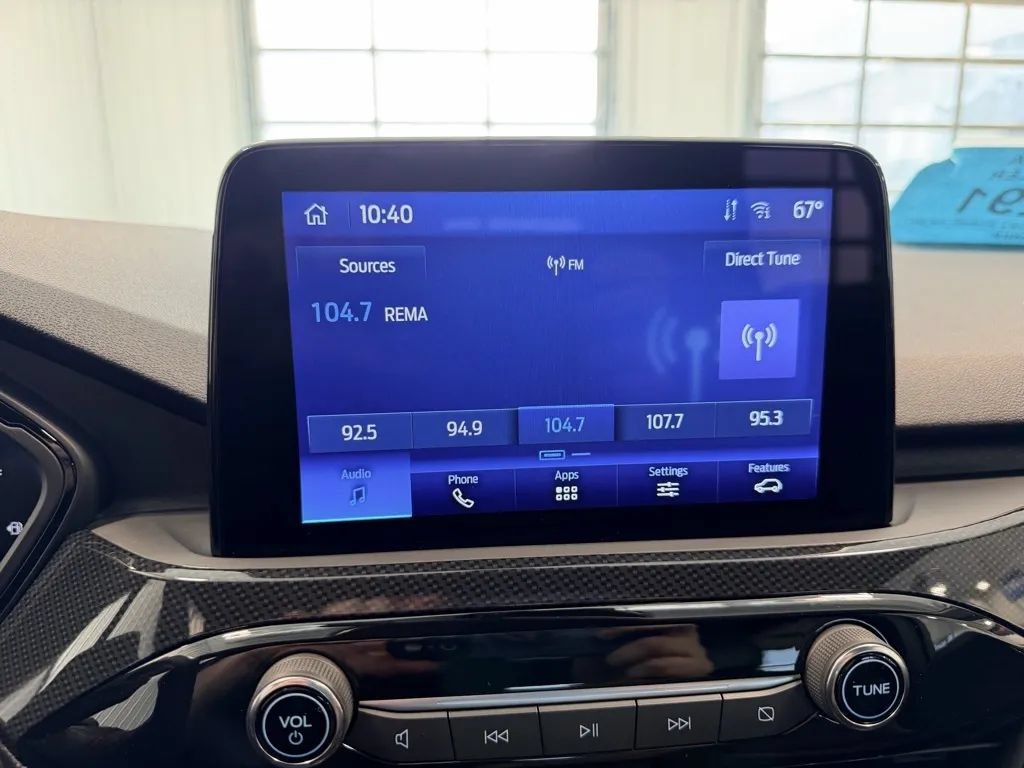 Used 2025 Ford Escape ST-Line Select AWD/4WD image 18