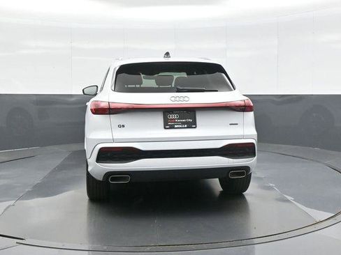 Certified 2025 Audi Q5 Premium w/ Convenience Package AWD/4WD image 6