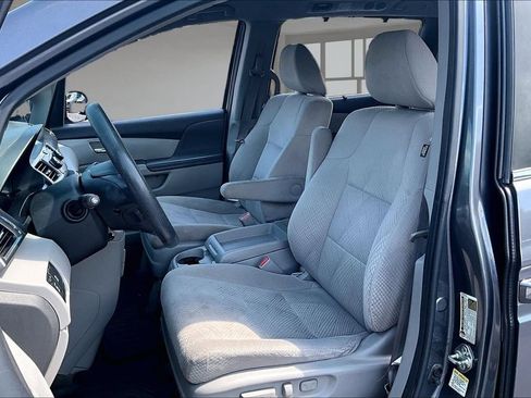 Used 2016 Honda Odyssey SE image 24