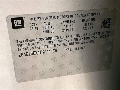 Used 2017 Buick Regal Sport Touring image 29