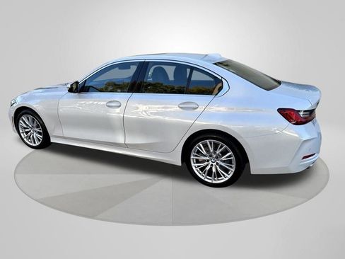 Used 2024 BMW 330i Sedan w/ Convenience Package image 5