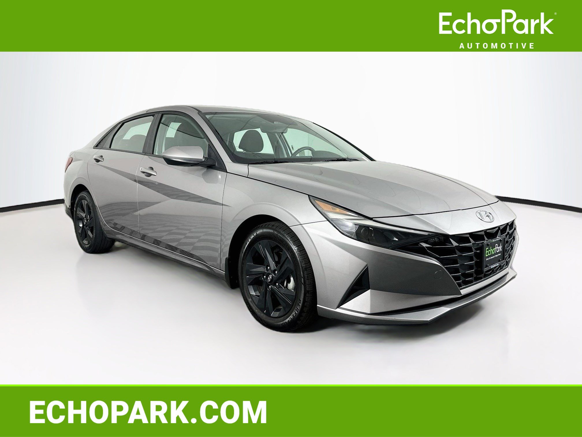 Used 2022 Hyundai Elantra SEL FWD image 1