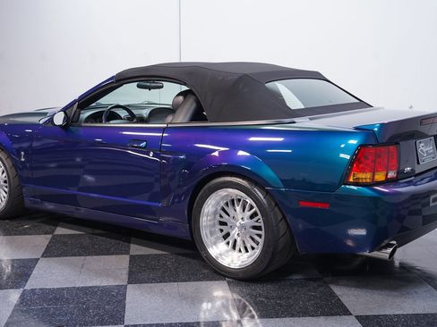 Used 2004 Ford Mustang Cobra image 7