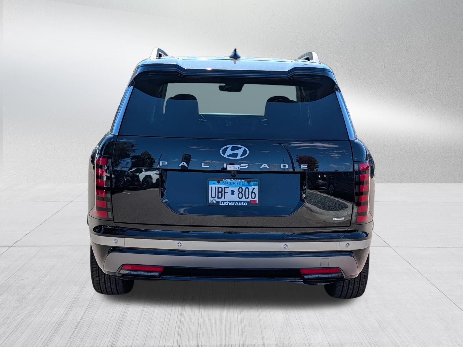 Certified 2026 Hyundai Palisade Limited AWD/4WD image 6