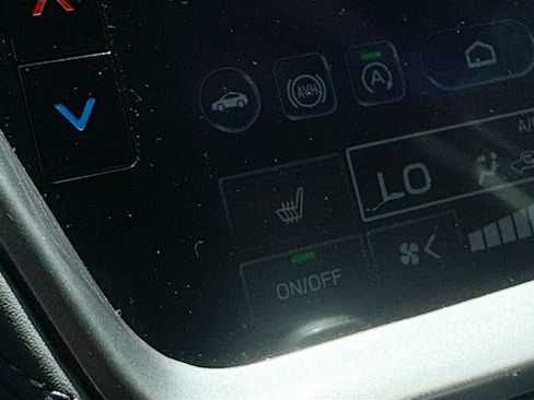 Certified 2024 Subaru Outback Onyx Edition XT AWD/4WD image 18
