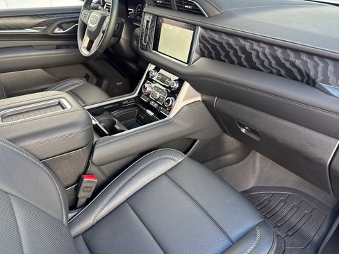 Used 2024 GMC Yukon XL Denali w/ LPO, Floor Liner Package AWD/4WD image 17