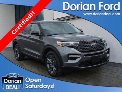 Certified 2023 Ford Explorer XLT w/ Equipment Group 202A image 1