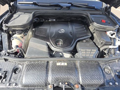 Used 2022 Mercedes-Benz GLS 450 4MATIC image 19