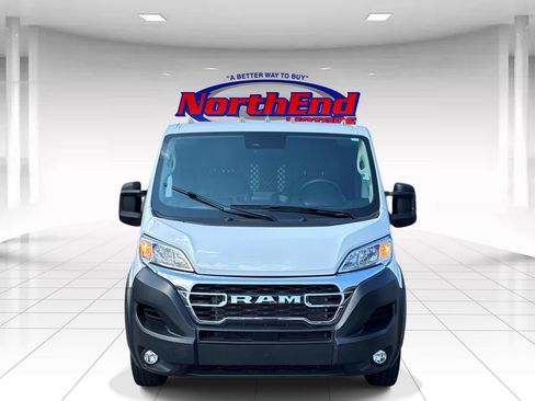 Used 2025 RAM ProMaster 2500 w/ U-Haul Equipment Group FWD image 2