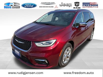 Used 2021 Chrysler Pacifica Limited w/ Premium & Safety Sphere Group
