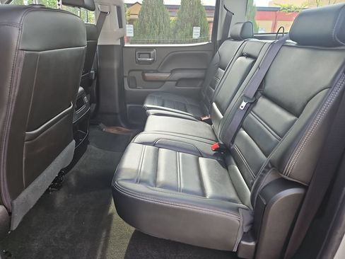 Used 2018 GMC Sierra 2500 Denali w/ Duramax Plus Package AWD/4WD image 26