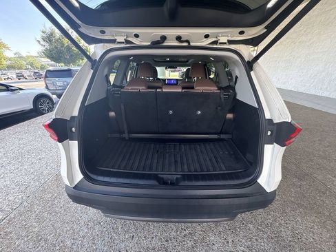 Used 2024 Toyota Grand Highlander AWD image 26