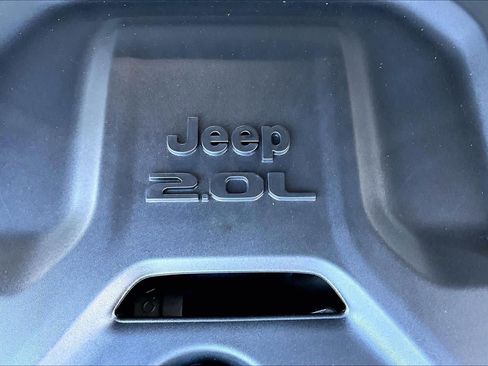 Used 2024 Jeep Wrangler High Altitude image 33