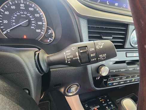 Used 2022 Lexus RX 350 Premium image 39