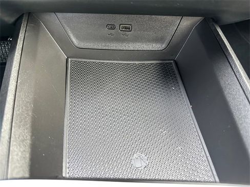 Used 2025 Chevrolet Equinox ACTIV image 22