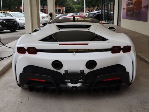 Used 2023 Ferrari SF90 Stradale AWD/4WD image 5
