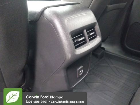 Used 2023 Chevrolet Equinox LS w/ LS Convenience Package image 27