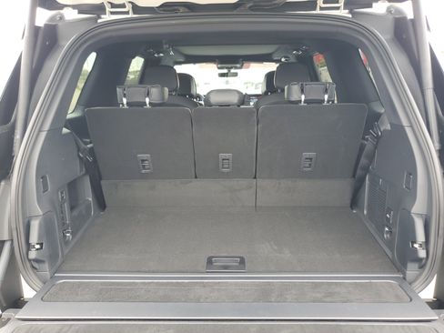 New 2026 Lincoln Navigator Reserve AWD/4WD image 31