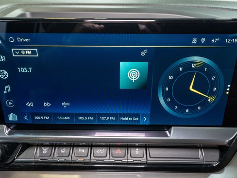 Used 2024 Chevrolet Silverado 2500 High Country w/ High Country Premium Package image 25