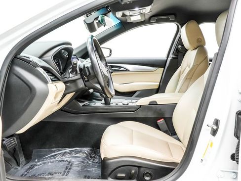 Used 2023 Cadillac CT5 Luxury image 16