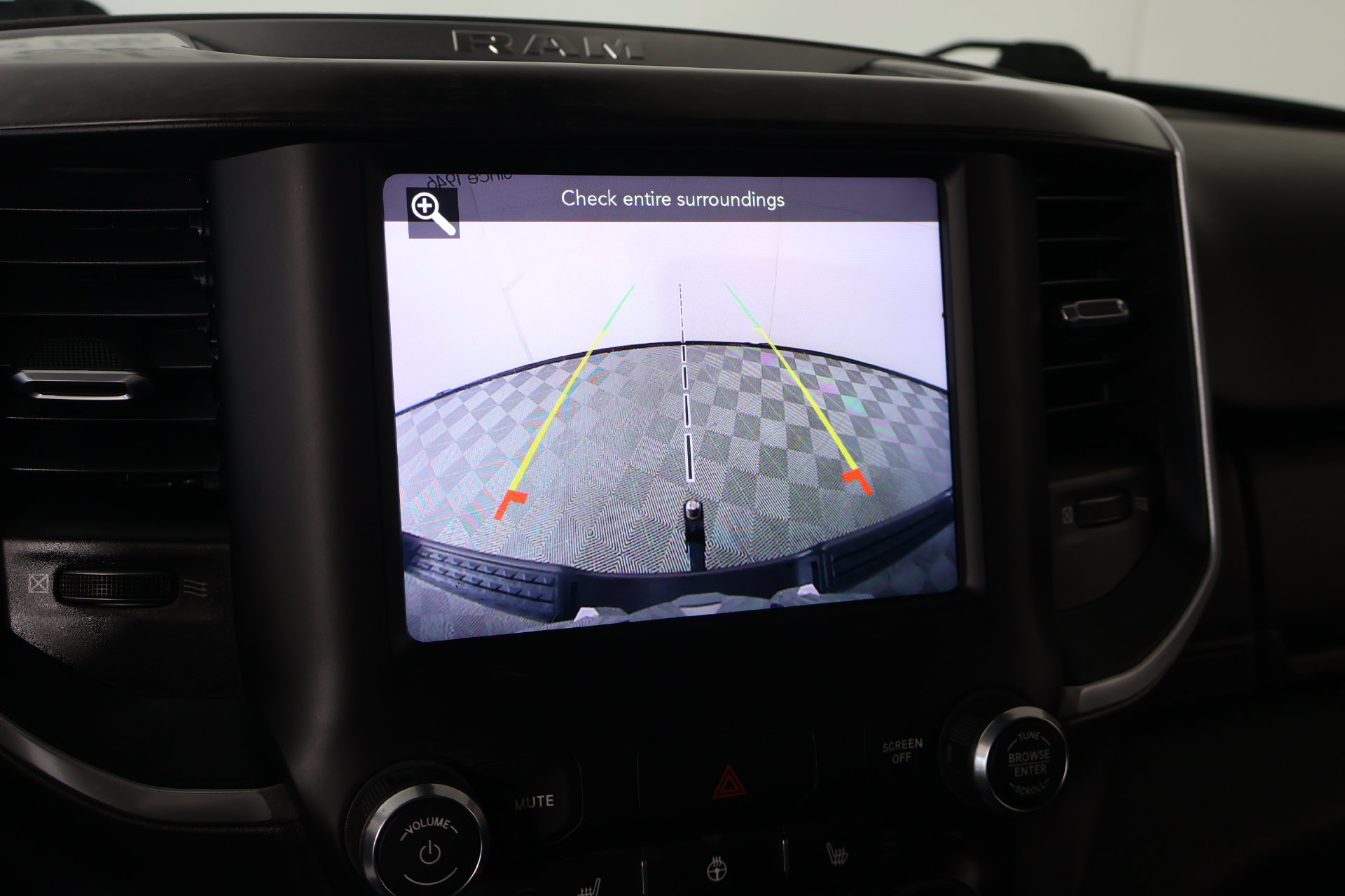 Used 2021 RAM 1500 Big Horn AWD/4WD image 6