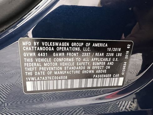 Used 2019 Volkswagen Passat 2.0T Wolfsburg w/ Wheels & Sunroof Package image 31