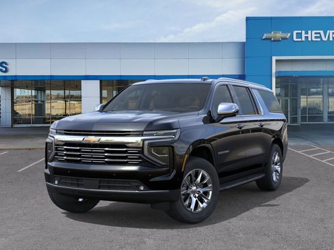 New 2025 Chevrolet Suburban Premier AWD/4WD image 7