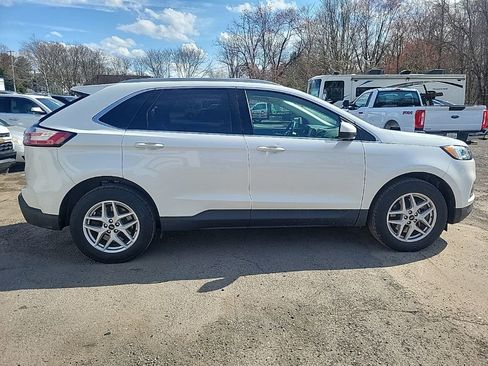 Used 2023 Ford Edge SEL w/ Convenience Package image 8
