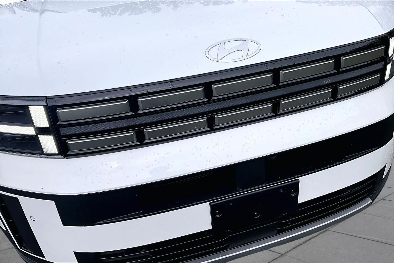 Used 2025 Hyundai Santa Fe SE AWD/4WD image 30