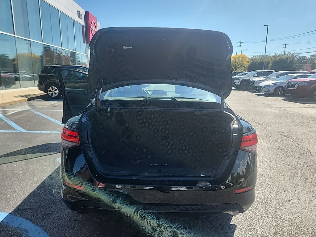 Certified 2024 Nissan Sentra SV FWD image 27