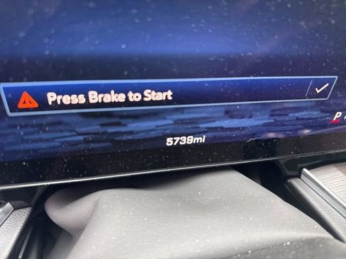 Used 2026 Chevrolet Tahoe Z71 w/ Z71 Off-Road Package image 5