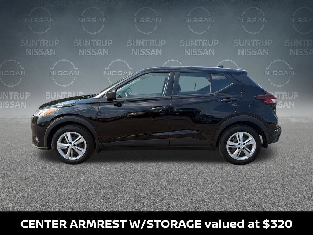 Certified 2022 Nissan Kicks S FWD image 2