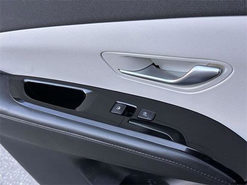 Certified 2023 Hyundai Tucson Limited image 22
