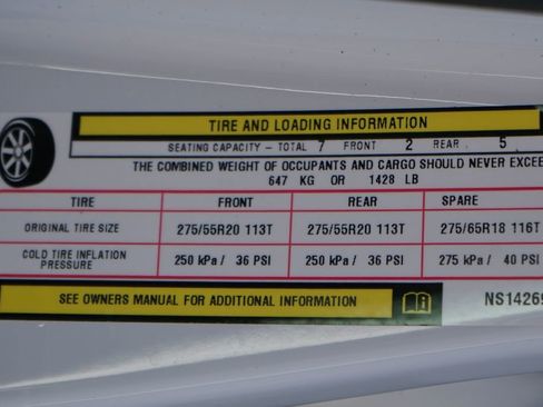 Used 2022 Jeep Wagoneer Series III w/ Rear Seat Video Group 1 image 55