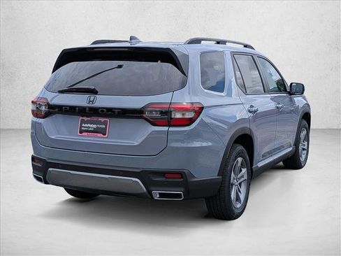 New 2026 Honda Pilot EX-L image 2