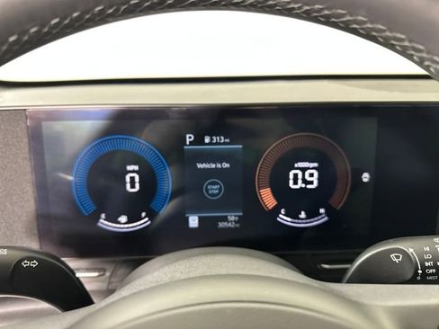 Certified 2024 Hyundai Kona SEL image 17