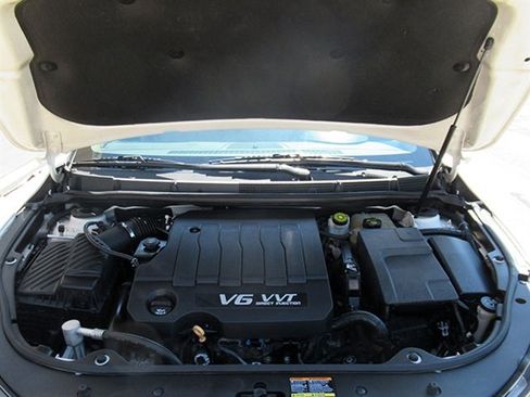 Used 2011 Buick LaCrosse CXS FWD image 7