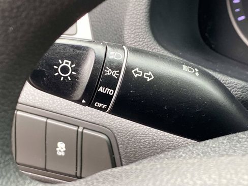 Used 2018 Hyundai Tucson SE AWD/4WD image 17