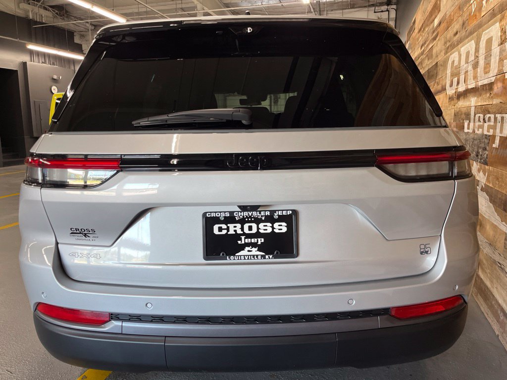 New 2026 Jeep Grand Cherokee Limited AWD/4WD image 22