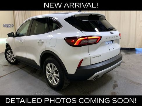 Used 2023 Ford Escape Active AWD/4WD image 5