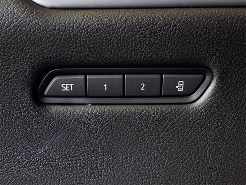 Used 2024 Cadillac XT5 Premium Luxury image 19