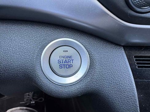 Used 2020 Hyundai Elantra Value Edition w/ Cargo Package (C1) FWD image 29